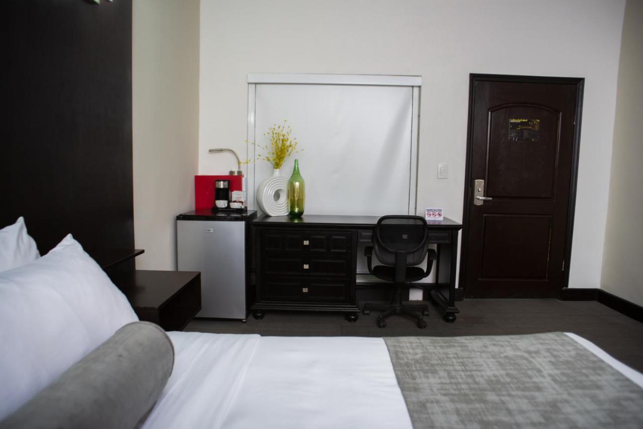 Stay Inn Hotels Рейноса Экстерьер фото